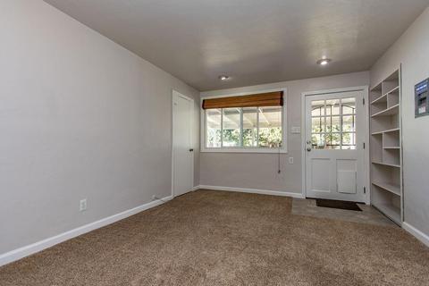 404 Santa Barbara Ave, Modesto, CA 95354 photo 19