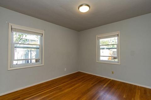 404 Santa Barbara Ave, Modesto, CA 95354 photo 5