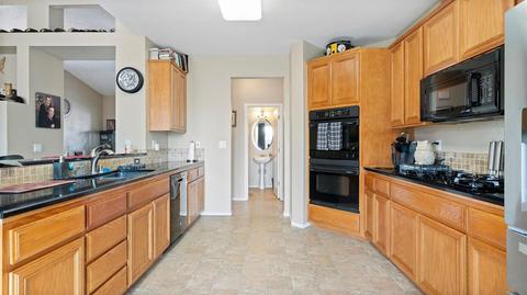 1940 Basil Dr, Manteca, CA 95336 photo 3