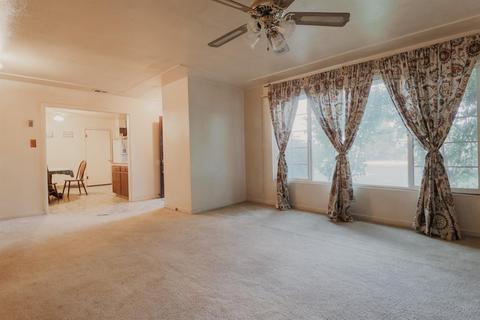 1504 Grandview Ave, Ceres, CA 95307 photo 2