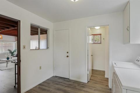 21 E 20th St, Tracy, CA 95376 photo 12
