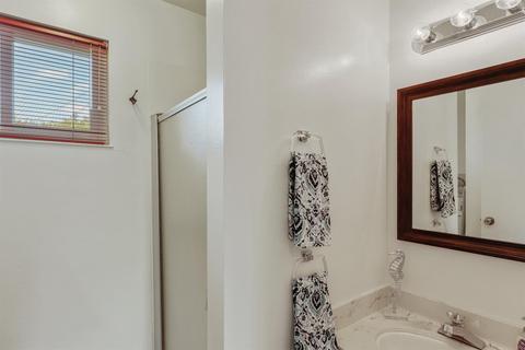 21 E 20th St, Tracy, CA 95376 photo 14