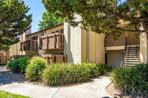 3701 Colonial Dr #90, Modesto, CA 95356 photo 3