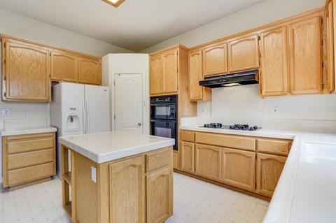 1061 Orbison Ct, Folsom, CA 95630 photo 7