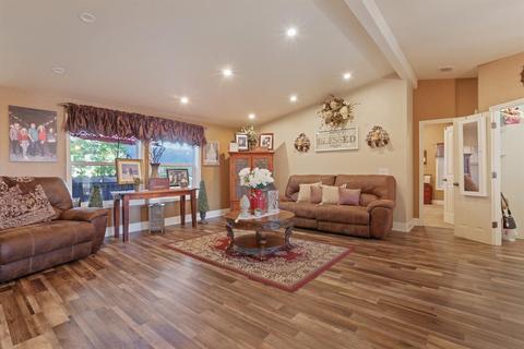 125 E Taylor, Turlock, CA 95382 photo 8