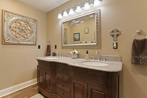 125 E Taylor, Turlock, CA 95382 photo 15