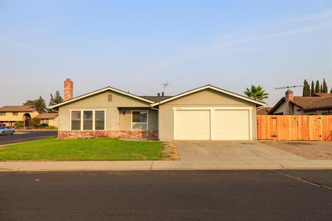 1190 Devonshire Ave, Manteca, CA 95336 photo 1