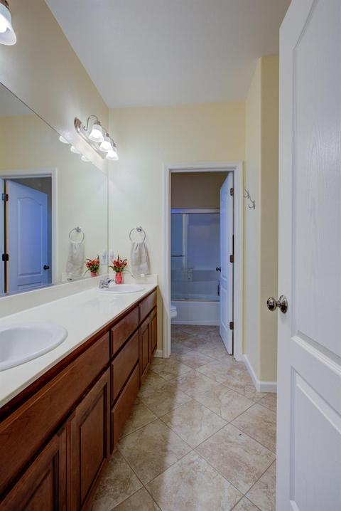 1253 Lurs Ct, Merced, CA 95348 photo 46