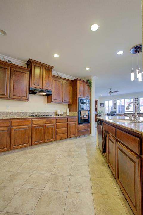 1253 Lurs Ct, Merced, CA 95348 photo 33