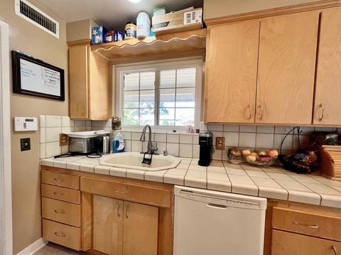 6012 Denver Dr, Carmichael, CA 95608 photo 20