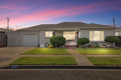 2601 10th St, Ceres, CA 95307 photo 2