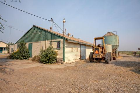 3130 Dewitt Rd, Modesto, CA 95357 photo 4