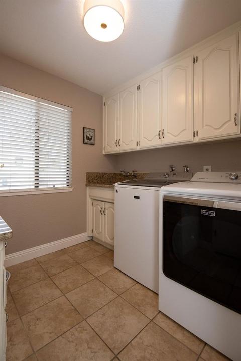 601 Jonquil Ct, Modesto, CA 95356 photo 37