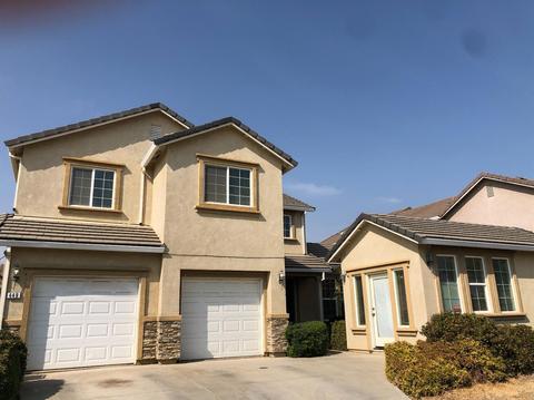 449 Creekside Dr, Patterson, CA 95363 photo 1