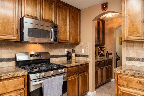 2004 Centennial Ct, Modesto, CA 95357 photo 10