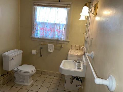 807 Burke Ave, Modesto, CA 95350 photo 19