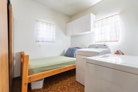 912 Dover Ave, Modesto, CA 95358 photo 18
