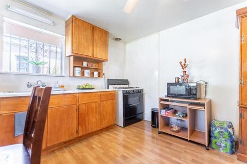 912 Dover Ave, Modesto, CA 95358 photo 9
