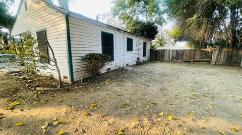 321 Dawn Dr, Modesto, CA 95350 photo 9