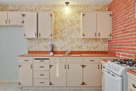 445 Chestnut Ave, Manteca, CA 95336 photo 8