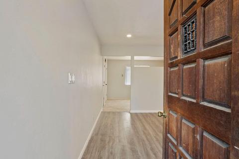 445 Chestnut Ave, Manteca, CA 95336 photo 3