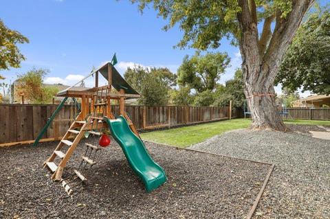 1424 Fernview Dr, Modesto, CA 95355 photo 42