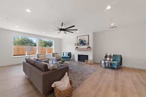 5730 North Ave, Carmichael, CA 95608 photo 8