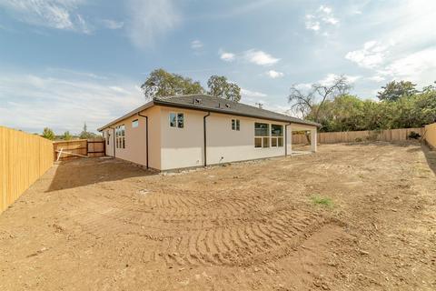 5730 North Ave, Carmichael, CA 95608 photo 28