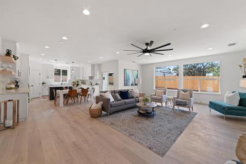 5730 North Ave, Carmichael, CA 95608 photo 4