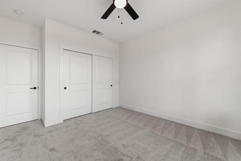 5730 North Ave, Carmichael, CA 95608 photo 15