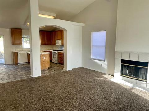 113 Sentinel Dr, Modesto, CA 95357 photo 4