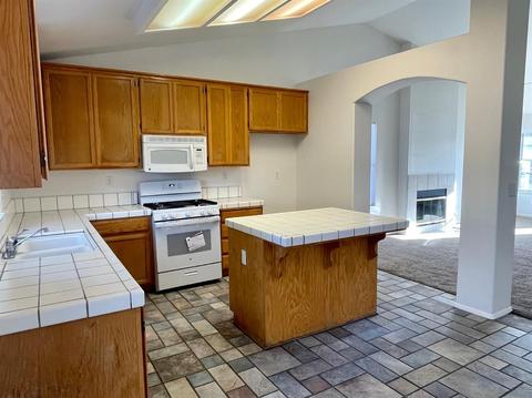 113 Sentinel Dr, Modesto, CA 95357 photo 7