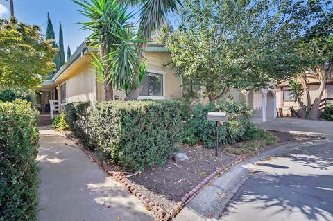 2 Robin Ct, Lodi, CA 95242 photo 2