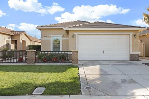 1556 River Birch St, Manteca, CA 95336 photo 2