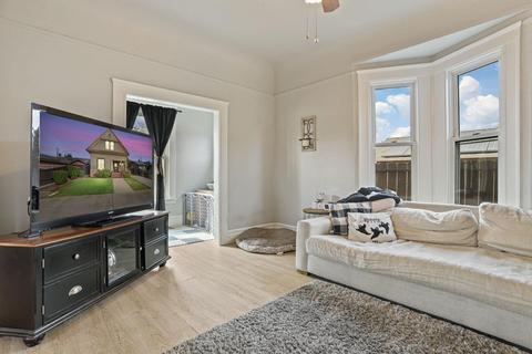 526 Howard St, Lodi, CA 95242 photo 6