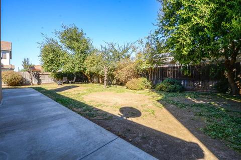 1645 Via Milano, Gustine, CA 95322 photo 33