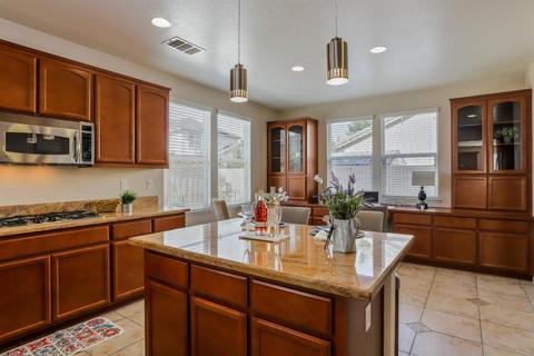 1663 Topiary Dr, Manteca, CA 95337 photo 17