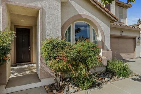 1663 Topiary Dr, Manteca, CA 95337 photo 2