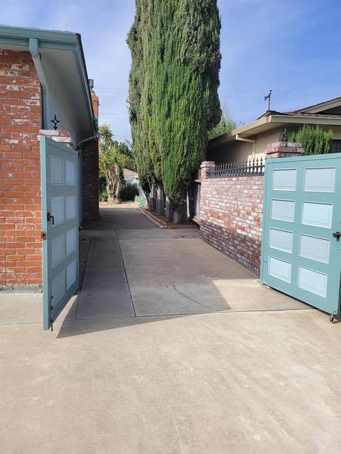 369 Concord Ct, Manteca, CA 95336 photo 3
