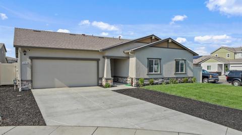 2207 Brigade Pl, Manteca, CA 95337 photo 2