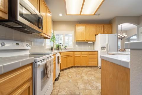 3520 Plaudit Ct, Modesto, CA 95355 photo 39