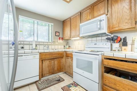 2817 Penny Ln, Modesto, CA 95354 photo 11