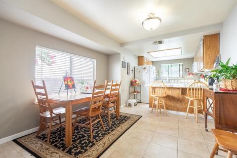 2817 Penny Ln, Modesto, CA 95354 photo 9