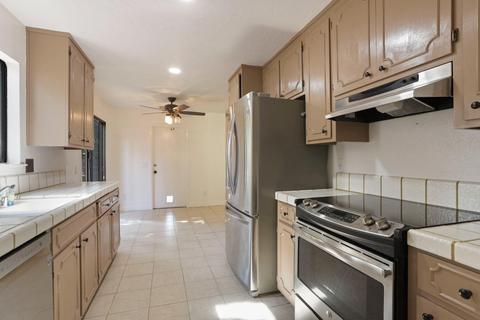 2230 S Ham Ln, Lodi, CA 95242 photo 15
