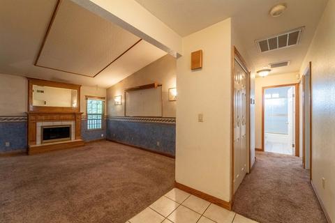 1453 Timber Ln, Manteca, CA 95336 photo 5
