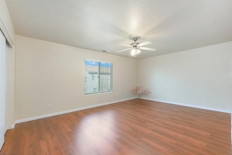 1747 Griego Ave, Olivehurst, CA 95961 photo 21