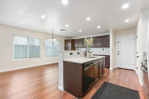 1747 Griego Ave, Olivehurst, CA 95961 photo 15