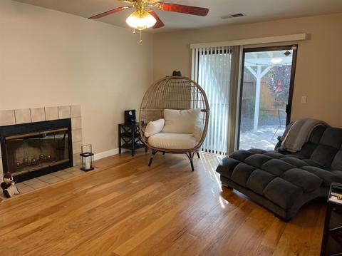 408 Golf Cir E, Manteca, CA 95337 photo 6