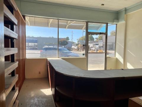 536 5th St, Gustine, CA 95322 photo 4