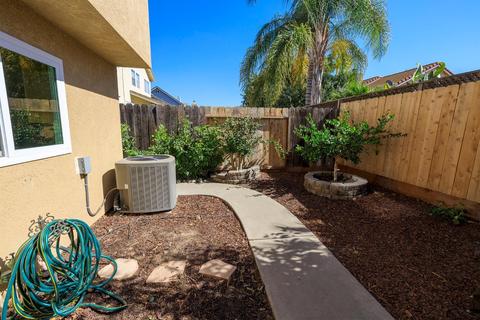 2028 Waterfall Ct, Modesto, CA 95355 photo 57